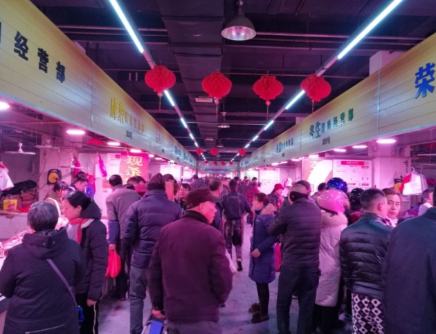 用“辛苦指數(shù)”換取百姓“幸福指數(shù)”——無錫市委李小敏書記赴天鵬集團檢查春節(jié)保供安全穩(wěn)定工作